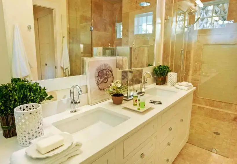 How to Decorate Bathroom Counter – Useful Information